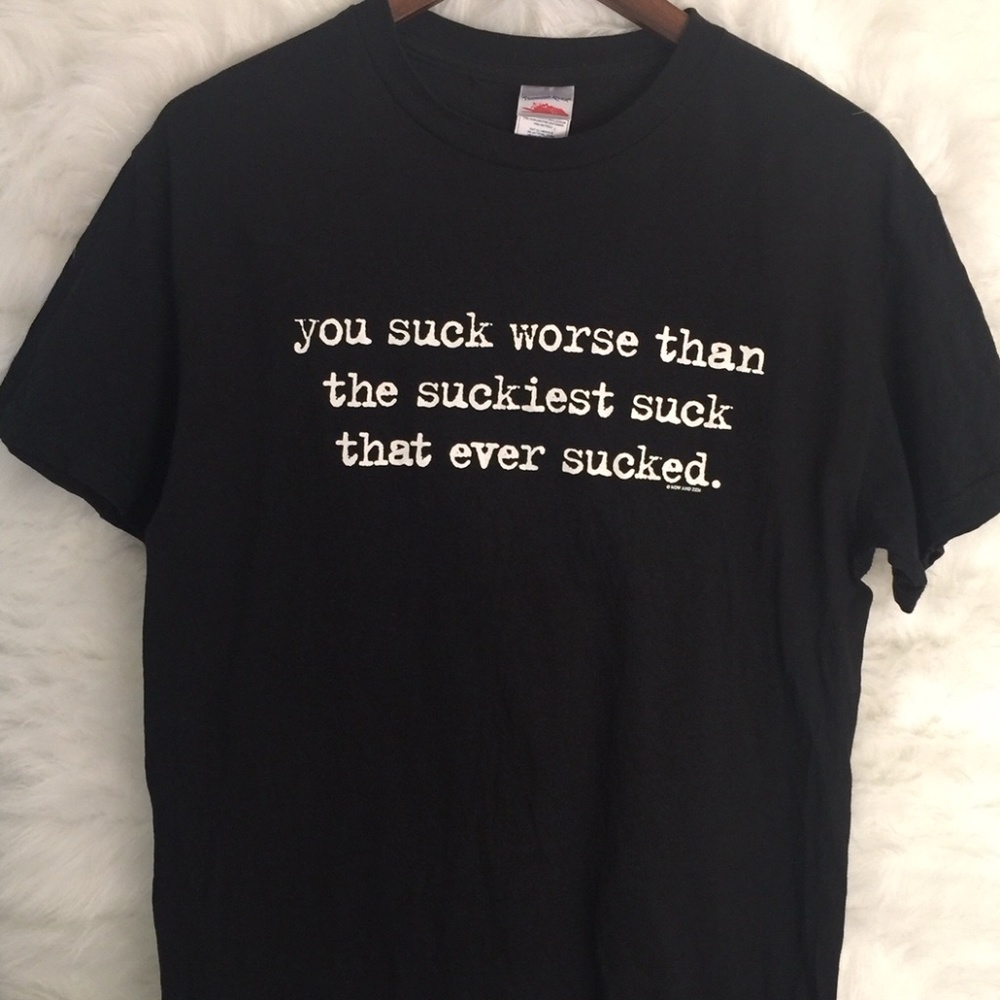 🌺 Tennessee River Black Short Sleeve Tee Medium